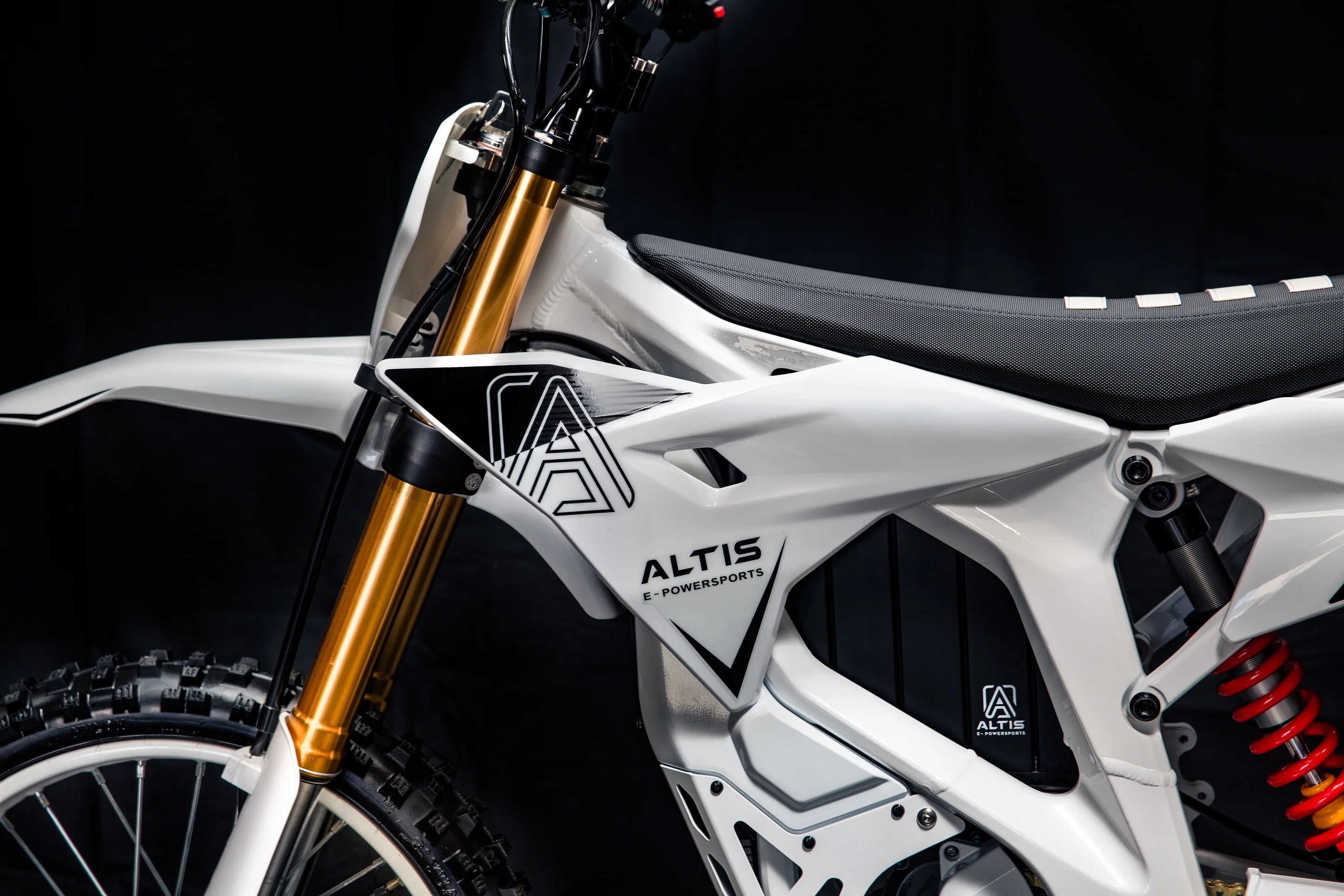 ALTIS DELTA GHOST EDITION
